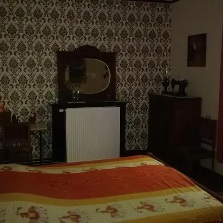 Chatoiment Hotel